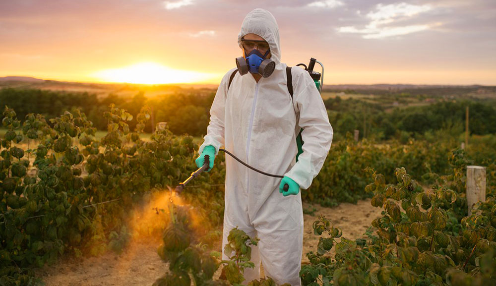 EN 32781 Pestisitlere Karşı Koruyucu Giysiler